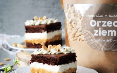PRZEPIS NA CIASTO CZEKOLADOWE Z ORZECHAMI